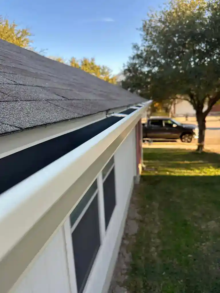 Gutter services in Rowlett, Texas